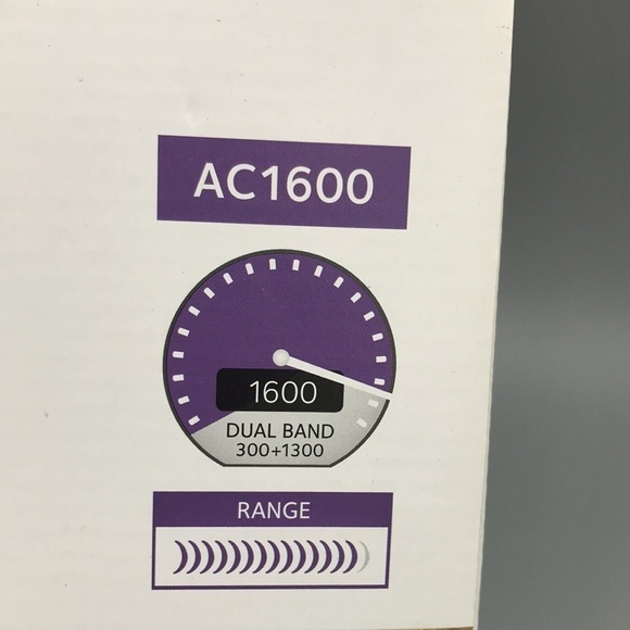 NETGEAR AC1600 Dual Band Wi-Fi Gigabit Router (R6250) - Picture 3 of 12